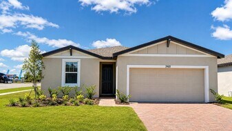 3905 Giorgio Dr in Winter Haven, FL - Building Photo