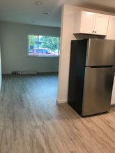 811 El Cerrito Way in Gilroy, CA - Foto de edificio - Building Photo