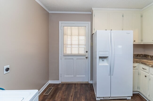 979 Stoney Creek Church Rd in Goldsboro, NC - Building Photo - Building Photo