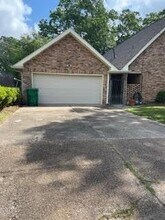 1000 Rural St in River Ridge, LA - Building Photo - Building Photo