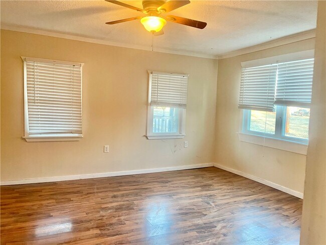 116 Adams St in Horseheads, NY - Building Photo - Building Photo