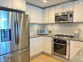1 Hawthorne St in San Francisco, CA - Building Photo - Building Photo