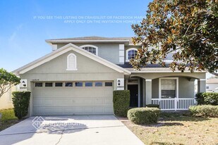 12820 Standbridge Dr in Riverview, FL - Building Photo