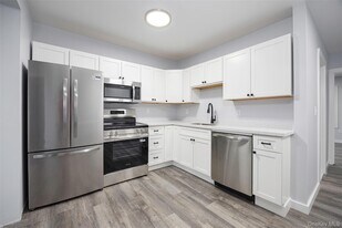 68 Clark St, Unit 2N in Poughkeepsie, NY - Building Photo