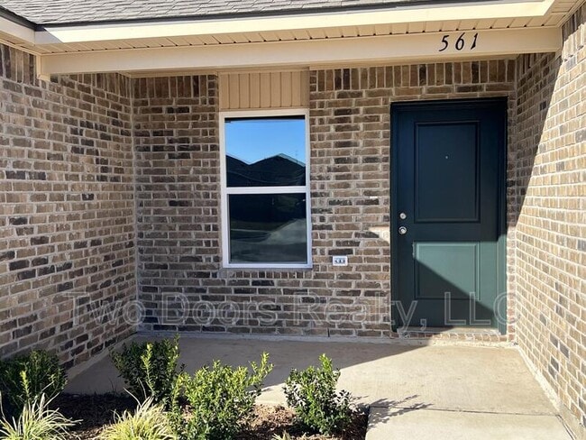 561 SE 3rd Ter in Newcastle, OK - Building Photo - Building Photo