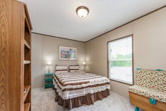 1225 Holbert Cemetery Rd in Sevierville, TN - Foto de edificio - Building Photo