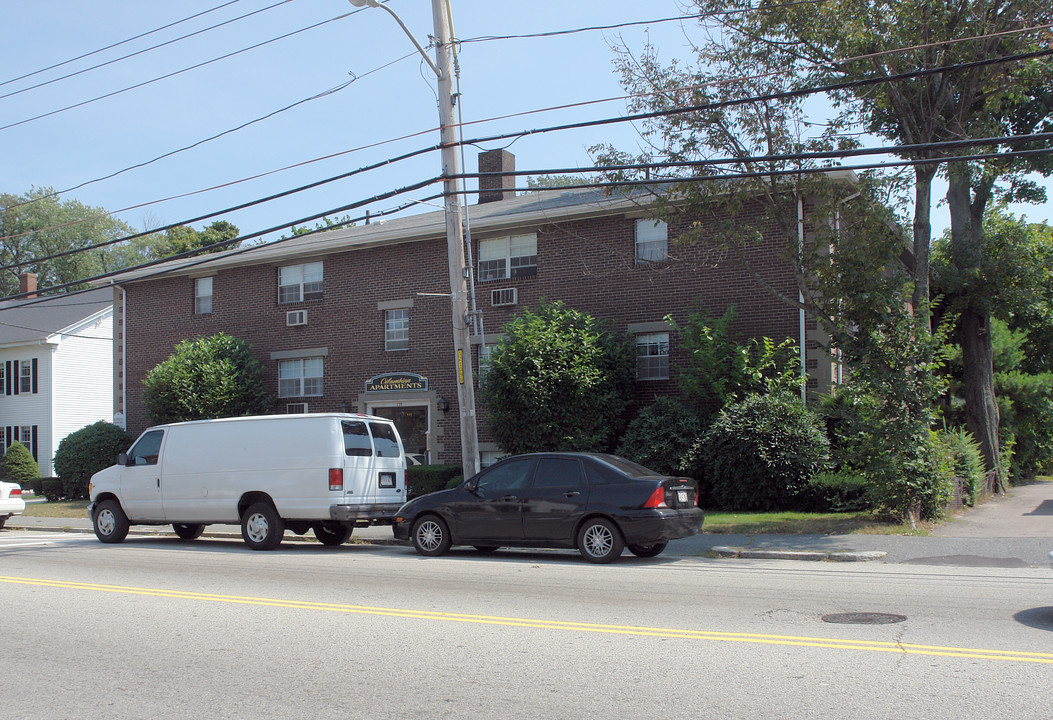 133-137 Pleasant St in Weymouth, MA - Building Photo