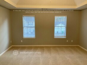 4024 Waldrop Hills Dr in Decatur, GA - Foto de edificio - Building Photo