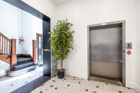 Argonne Apartments in Des Moines, IA - Building Photo - Interior Photo