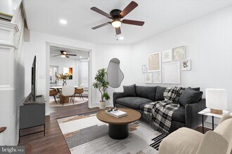 5551 Addison St in Philadelphia, PA - Building Photo - Building Photo