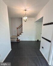 2 S Manchester St in Arlington, VA - Building Photo - Building Photo