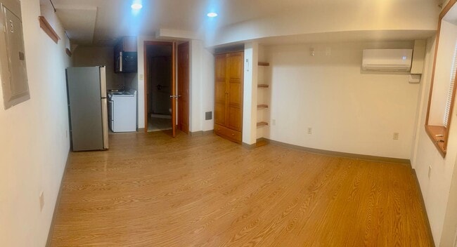 property at 1405 Whittier St NW