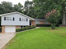 1476 Dupree Rd in Woodstock, GA - Building Photo