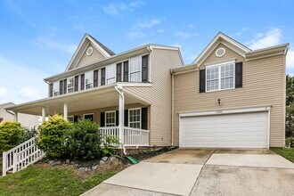 12805 Coral Sunrise Dr in Huntersville, NC - Building Photo - Building Photo