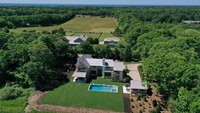 26 Green Hollow Rd in East Hampton, NY - Foto de edificio - Building Photo