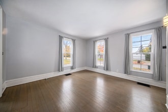 212 Kilbuck St E in Tecumseh, MI - Building Photo - Building Photo