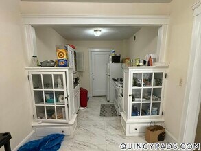 179 Thomas E. Burgin Pkwy in Quincy, MA - Building Photo - Building Photo