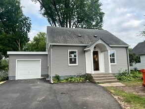 7431 Langly Ave S in Cottage Grove, MN - Building Photo - Building Photo
