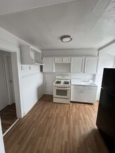 308 Bessemer Ave, Unit 3 in East Pittsburgh, PA - Building Photo - Building Photo