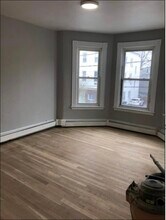 729 Broadway in Chelsea, MA - Building Photo - Building Photo