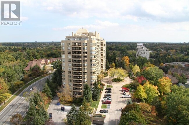 1800-1800 The Collegeway in Mississauga, ON - Building Photo - Building Photo