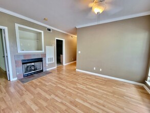 700 Daniel Ellis Dr in Charleston, SC - Building Photo - Building Photo