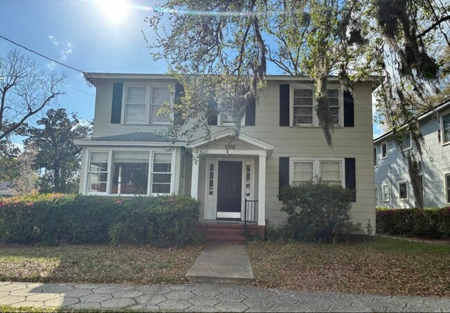 1098 Cherry St, Unit 4