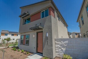 27037 Trail View Ln. in Valencia, CA - Building Photo