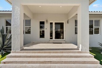 13815 SW 38th St in Miami, FL - Building Photo - Building Photo