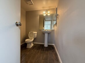 3980 Tirana Way in Las Vegas, NV - Building Photo - Building Photo