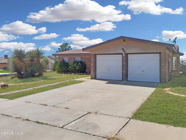 1001 Shawnee Ln in El Paso, TX - Building Photo - Building Photo