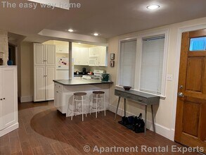 20 Highland Ave, Unit #1 in Cambridge, MA - Foto de edificio - Building Photo