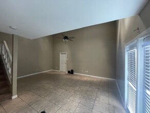 5165 Middlecoff Cir in Corpus Christi, TX - Building Photo - Building Photo