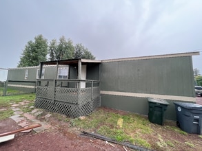 2000 E Frontier Ave in Flagstaff, AZ - Building Photo - Building Photo