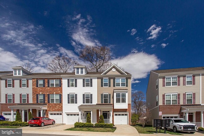 property at 1606 Dorothy Ln
