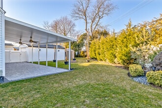 762 Caryl St in Franklin Square, NY - Building Photo - Building Photo