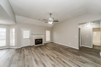 5637 Morning Flower Dr in Memphis, TN - Building Photo - Building Photo