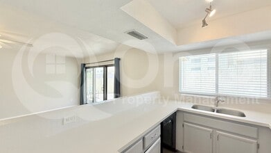 7006 E Jensen St in Mesa, AZ - Building Photo - Building Photo