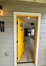 410 McPhail St in Tomball, TX - Building Photo - Building Photo