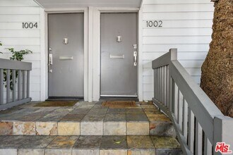1002 20th St in Santa Monica, CA - Building Photo - Building Photo