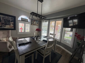 4225 Los Coyotes Diagonal in Lakewood, CA - Building Photo - Building Photo