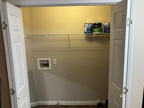 237 Camelot Dr, Unit 237-B in Waynesville, NC - Building Photo - Building Photo