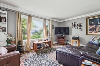 36 Atwood Rd in Woodbury, CT - Building Photo - Building Photo