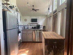 120 Primrose Cove in Holly Lake Ranch, TX - Building Photo - Building Photo