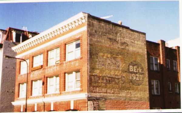 Heywood Apartments in Berkeley, CA - Building Photo - Building Photo