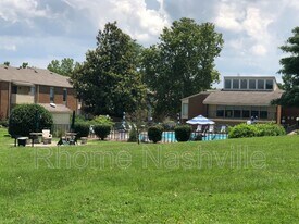 515 Basswood Ave in Nashville, TN - Building Photo