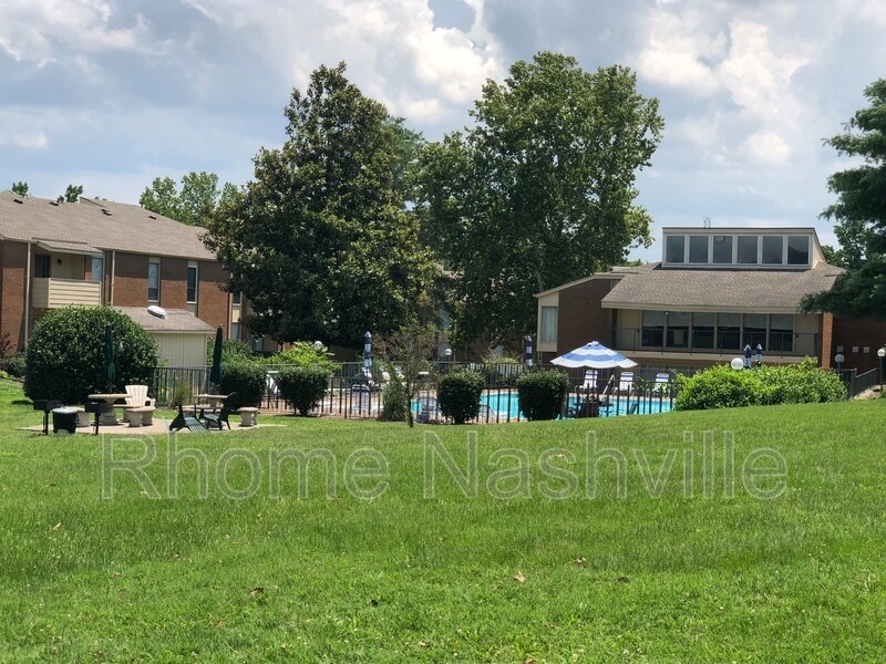 515 Basswood Ave in Nashville, TN - Building Photo