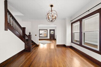 1422 Alameda Ave in Lakewood, OH - Building Photo - Building Photo