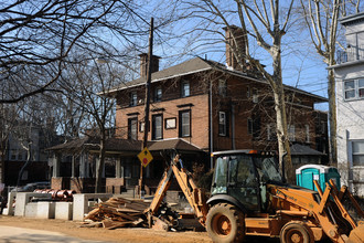 3511 Baring St in Philadelphia, PA - Foto de edificio - Building Photo