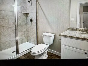 21515 Sir Walter Ln in San Antonio, TX - Building Photo - Building Photo